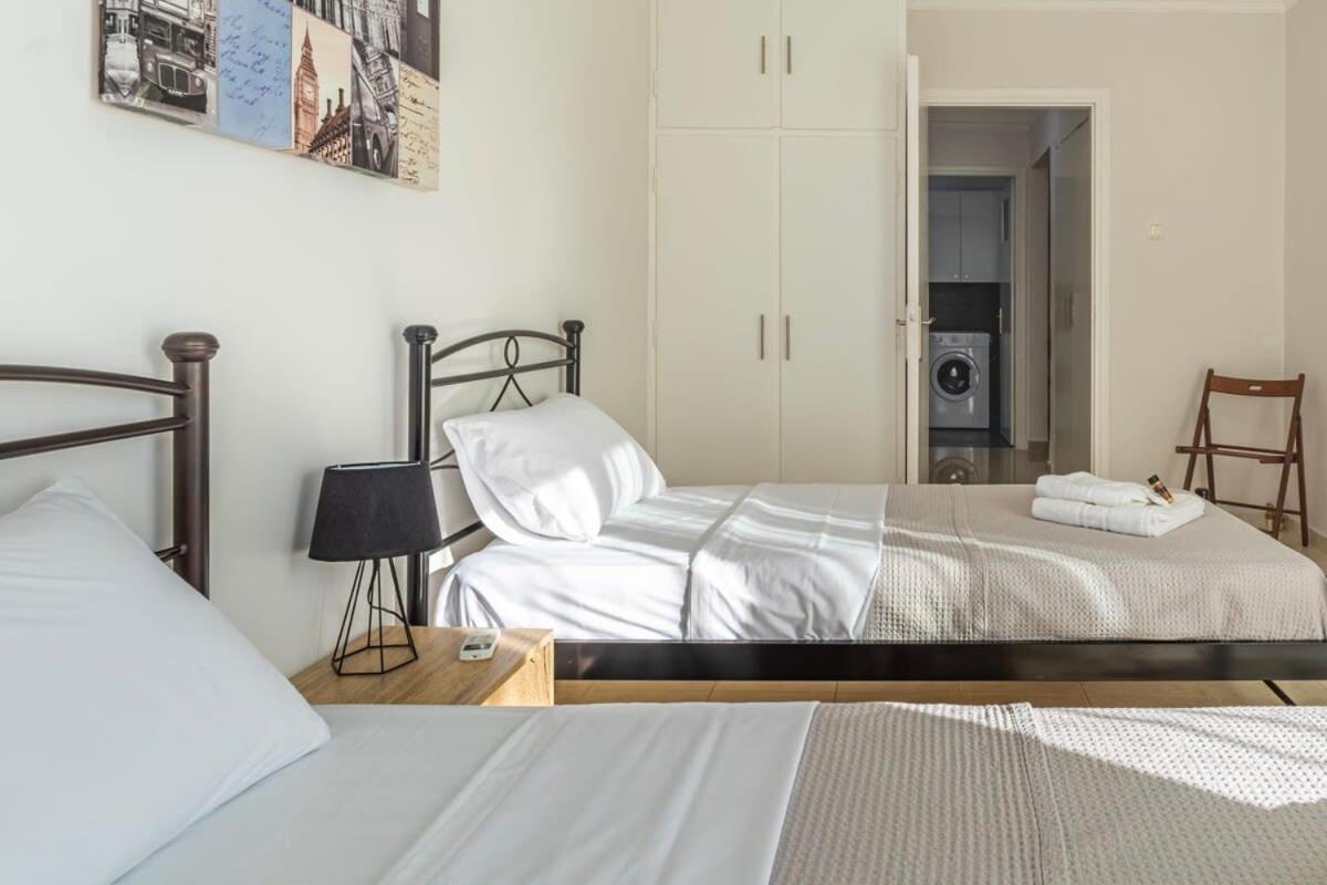 Apartamento Comfy Central Square Gem With Balcony Kalamata Exterior foto