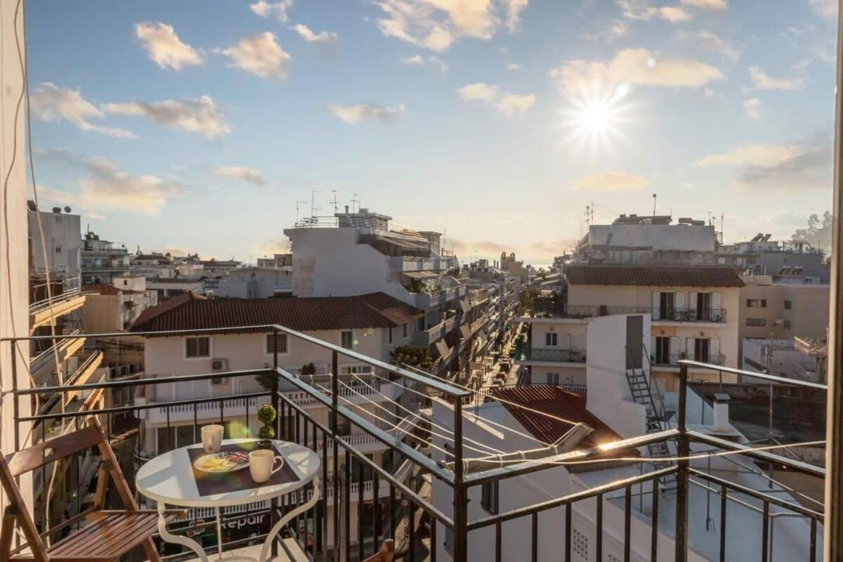 Apartamento Comfy Central Square Gem With Balcony Kalamata Exterior foto