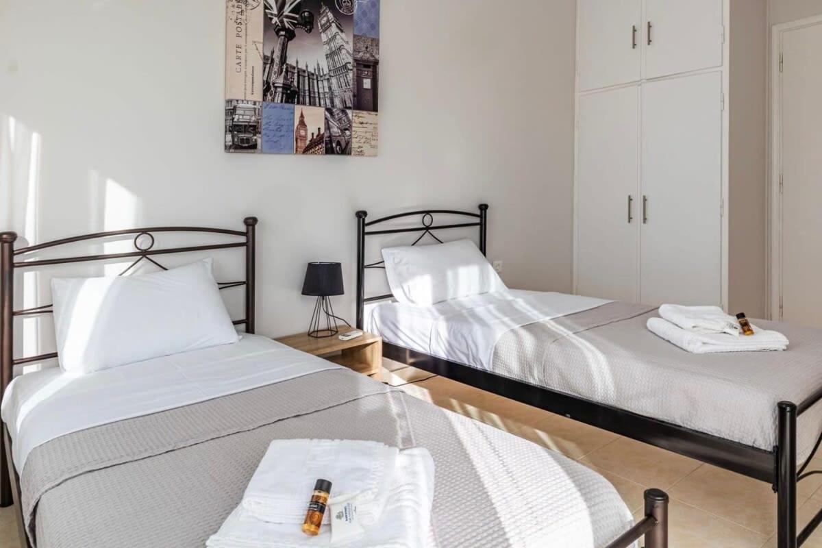 Apartamento Comfy Central Square Gem With Balcony Kalamata Exterior foto